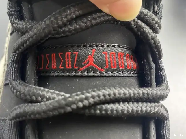 Reps TBK INSTINCT AR0715-010 JORDAN AIR 11 ANIMAL 0612
